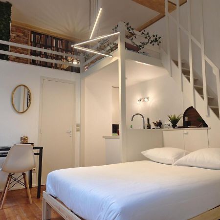 Studio Lumineux Et Fleuri Idealement Situe Apartman Caen Kültér fotó